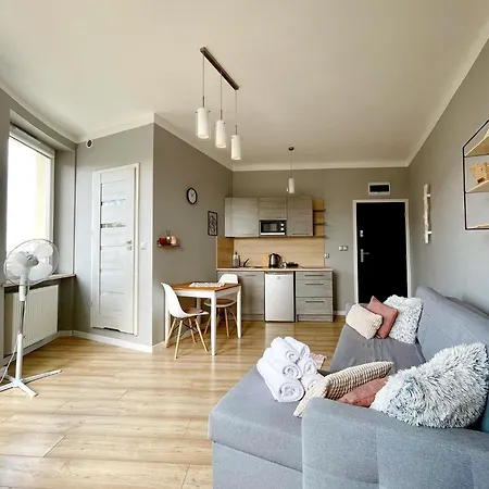 Komfortowo Apartmán *